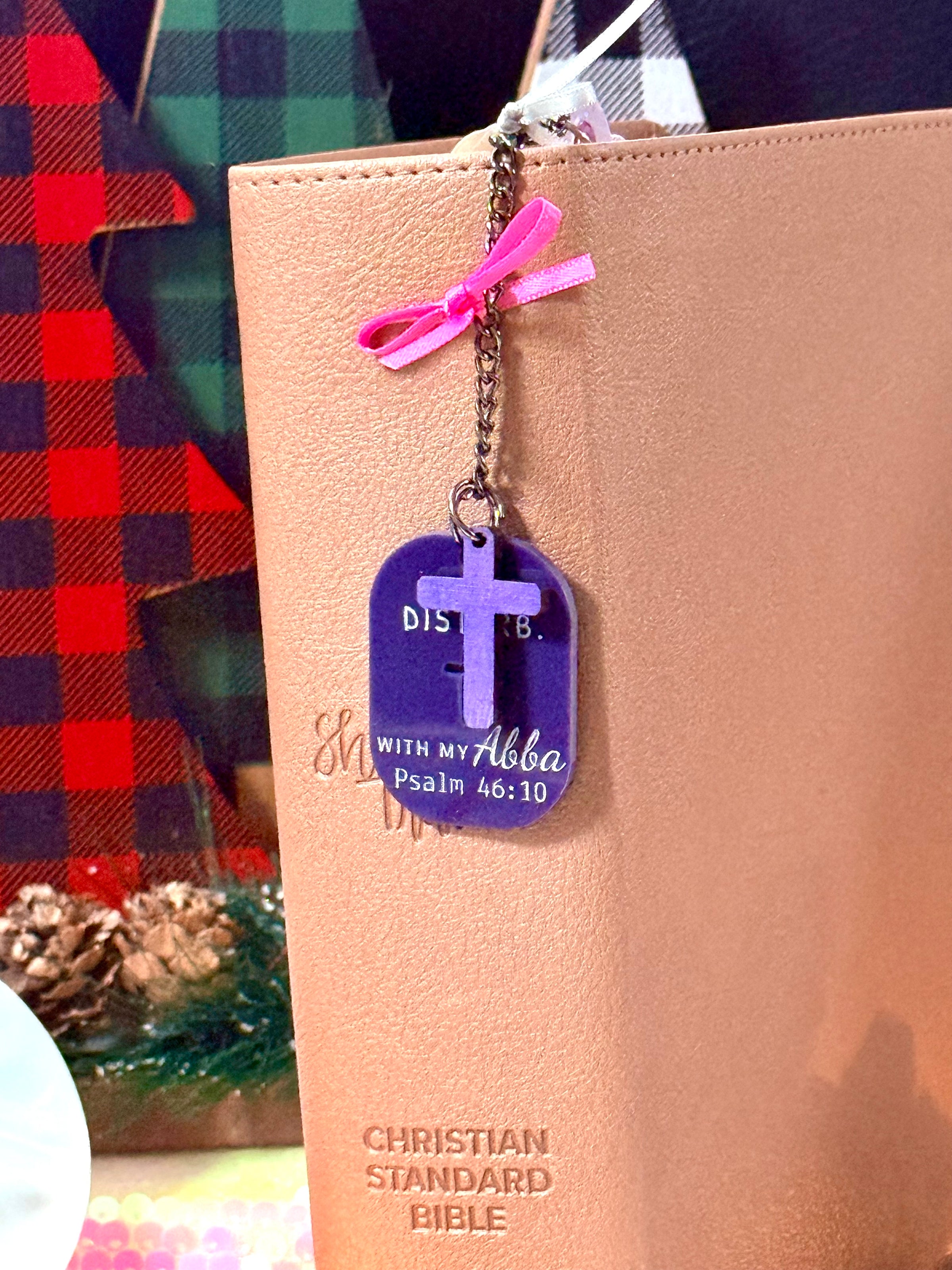 Old/New Testament bookmark