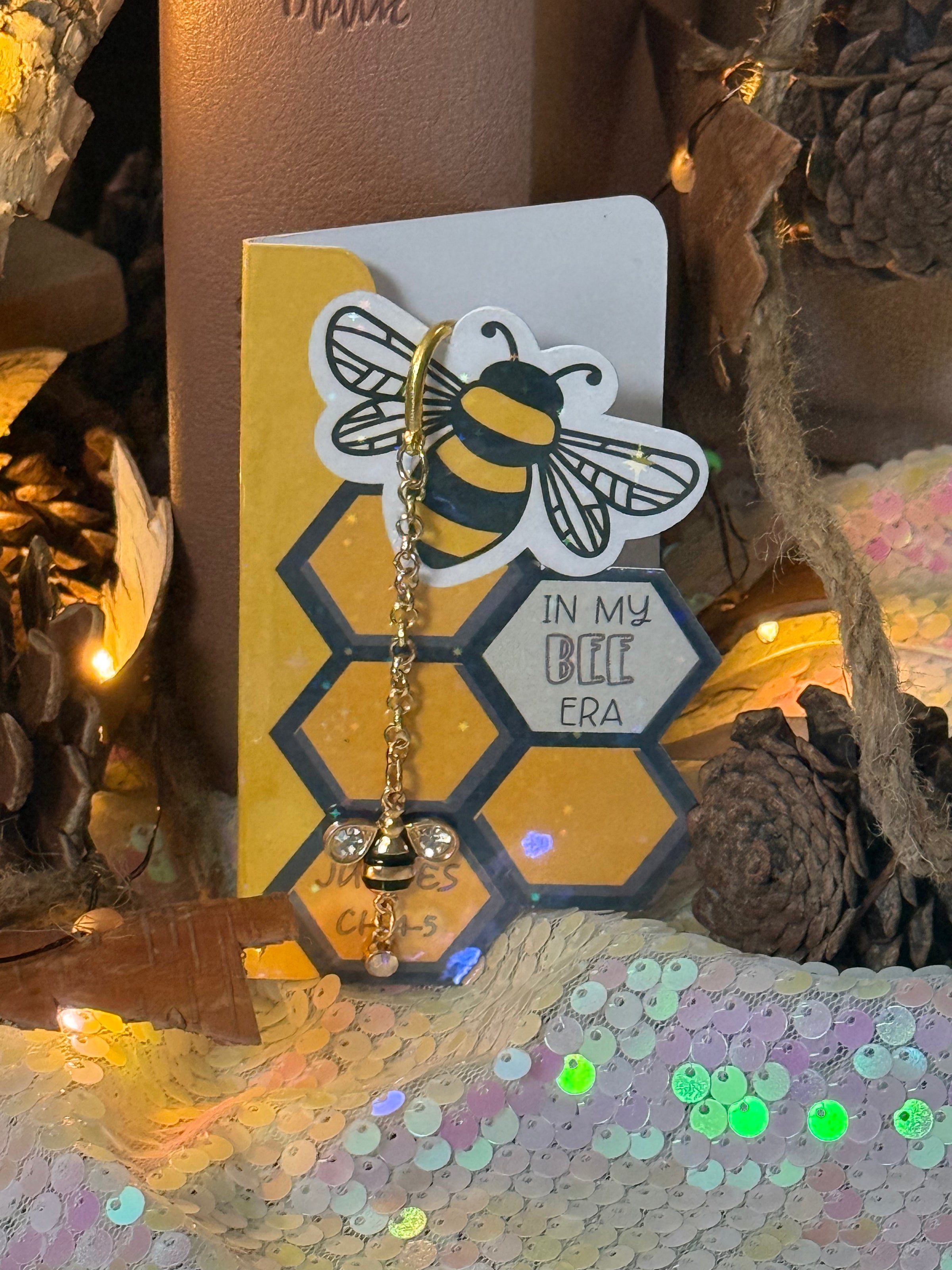 Bee Bookmark