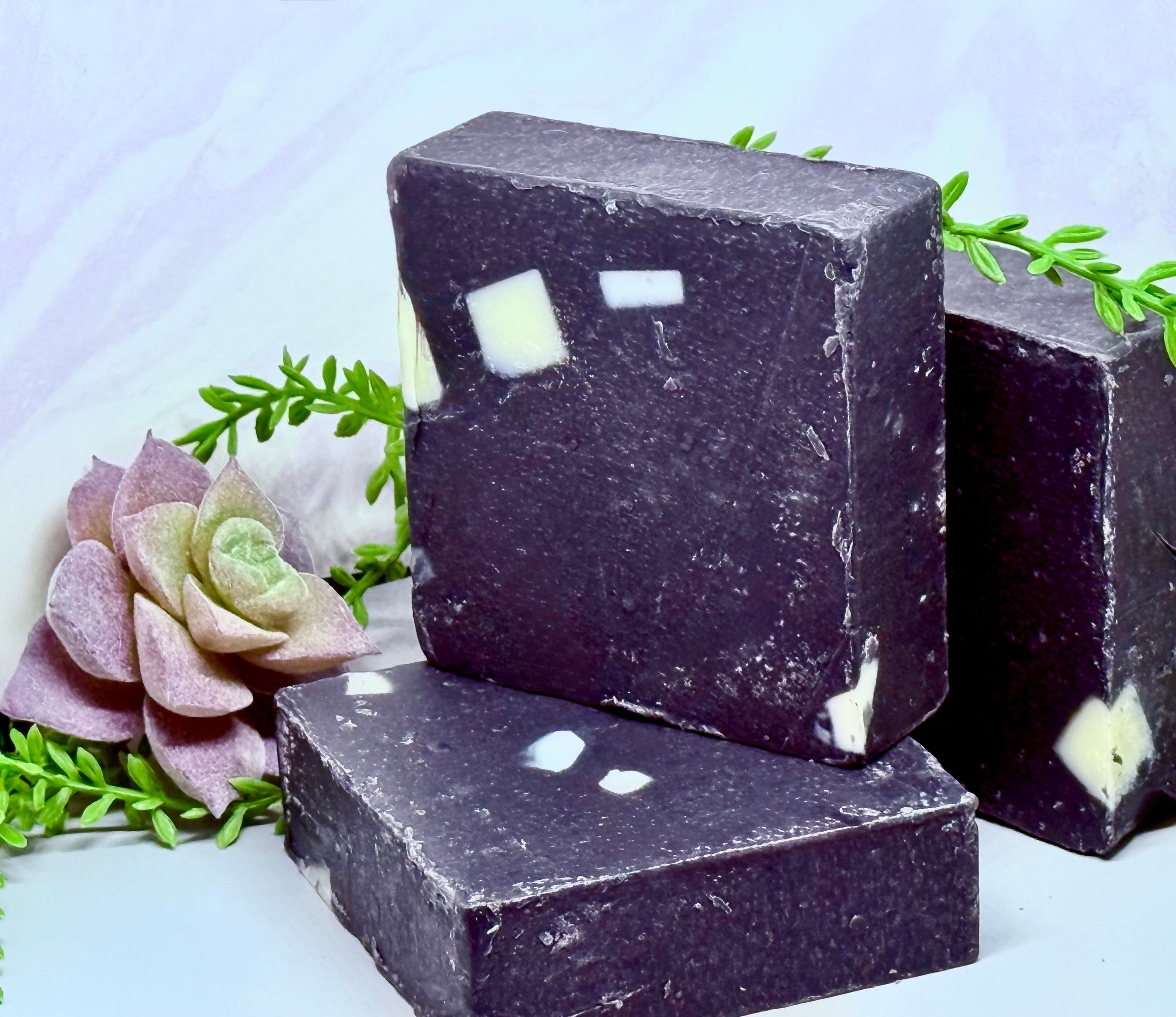 charcoal handmade soap, aloe natural soap close up, charcoal aloe soap, charcoal soap close up,